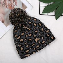 Load image into Gallery viewer, New arrival Cotton Winter cap women men adjustable cotton Adult hat