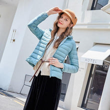 Load image into Gallery viewer, New Parkas Female Winter Coat Thickening Cotton Winter Jacket Fashion Womens Outwear Parkas